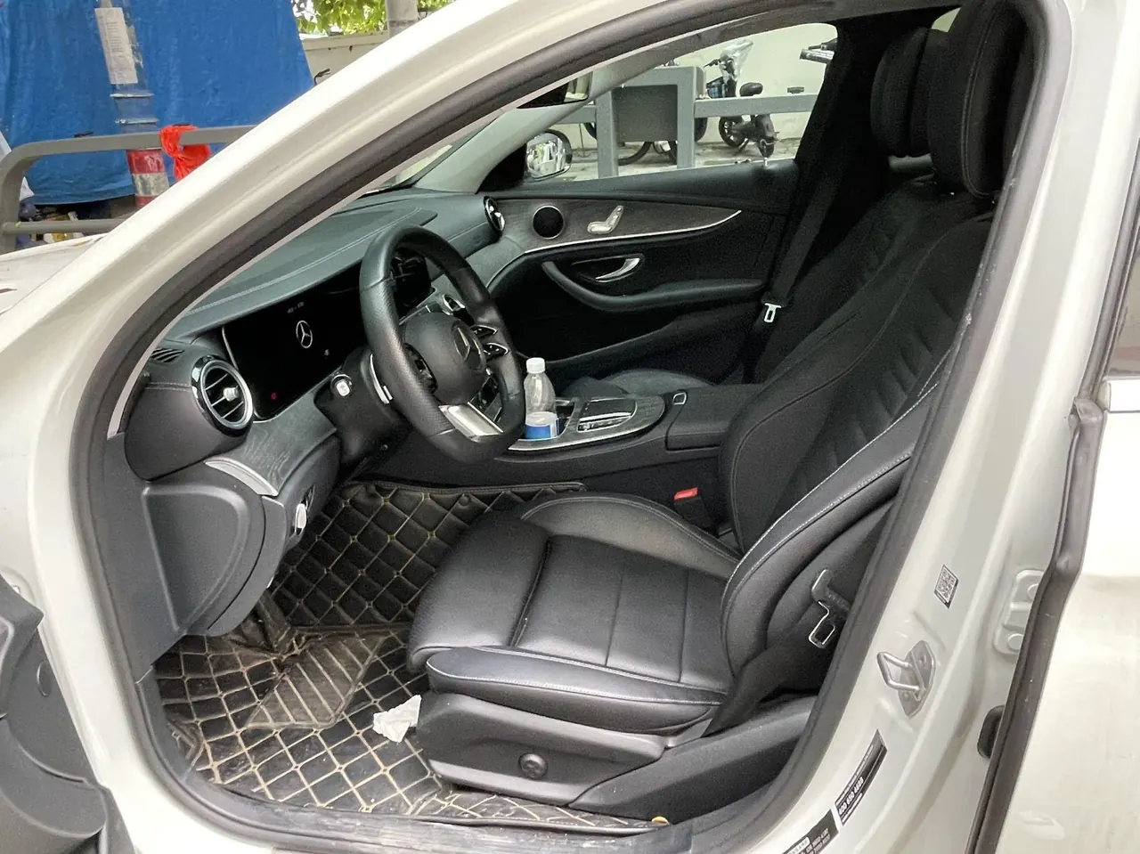 Mercedes Benz E Class 2022 E 260 L 2.0T Automatic 2