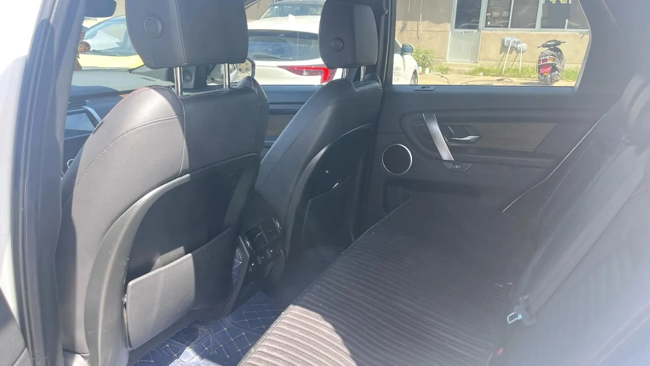 Land Rover 2022 Discovery Sports Edition 48V 2.0T 249PS R-Dynamic SE Performance Technology Edition 5-seat Automatic Gear 6