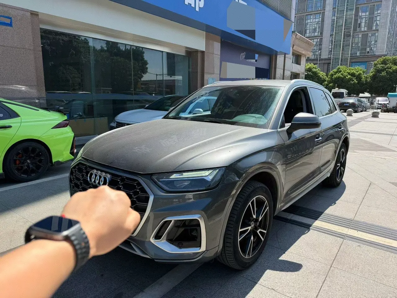 Open image lightbox: Audi 2024 Q5L 2.0TFSI 40TFSI Fashion Dynamic Automatic