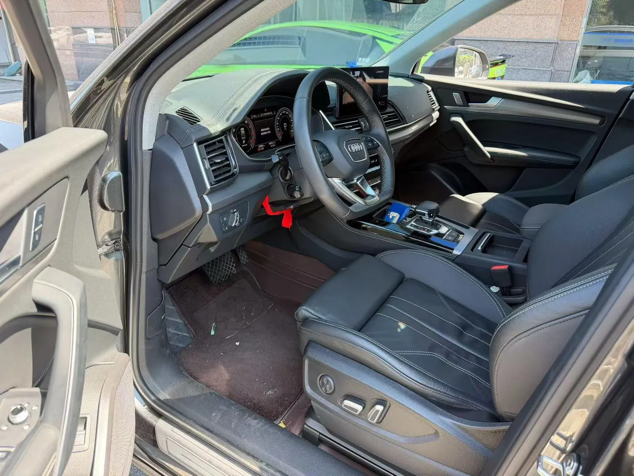 Audi 2024 Q5L 2.0TFSI 40TFSI Fashion Dynamic Automatic 4