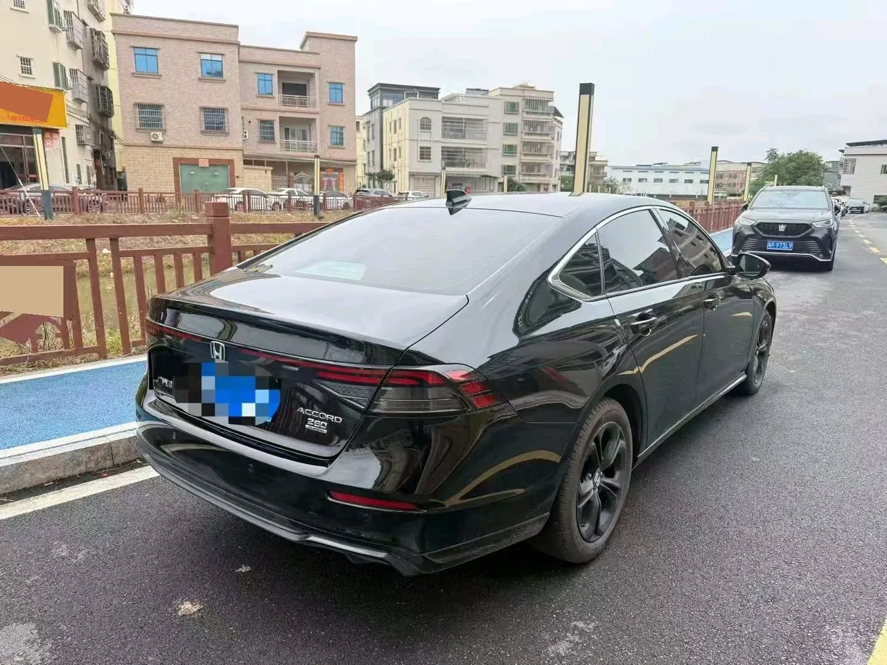 Honda 2025 11th Generation Accord 1.5T Stepless 260TURBO Deluxe Automatic Gear 2