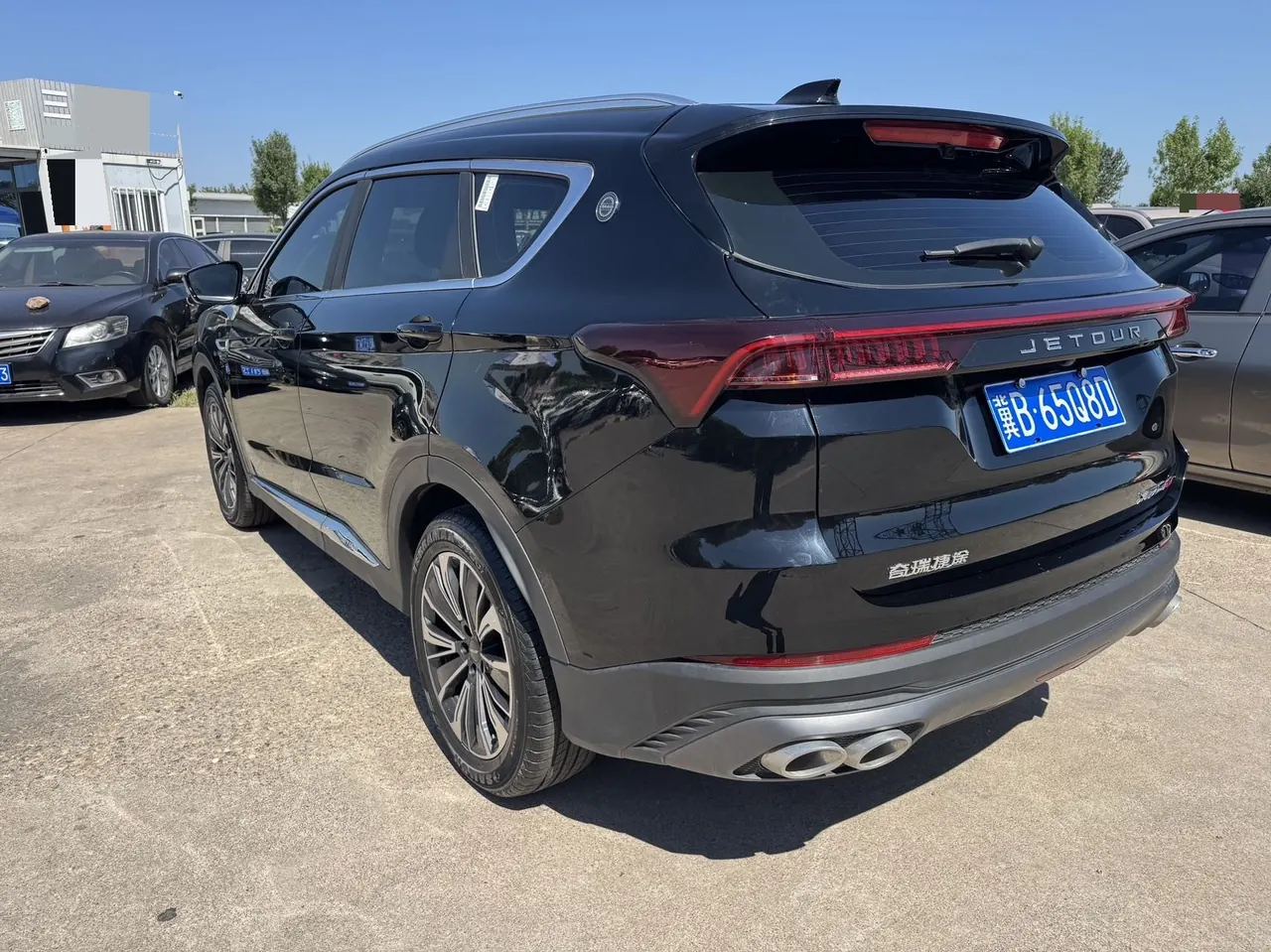 Jetour 2025 X70 1.5T Exceed PRO5 automatic gear 3