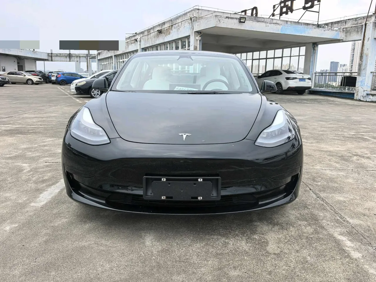 Tesla 2022 Model 3 rear-wheel drive version of automatic transmission 2