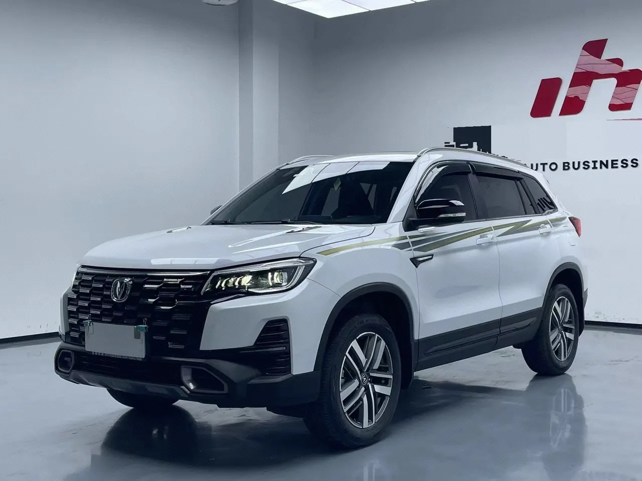 ChangAn 2024 CS75 1.5T Enjoy Deluxe Automatic Gear - View 1