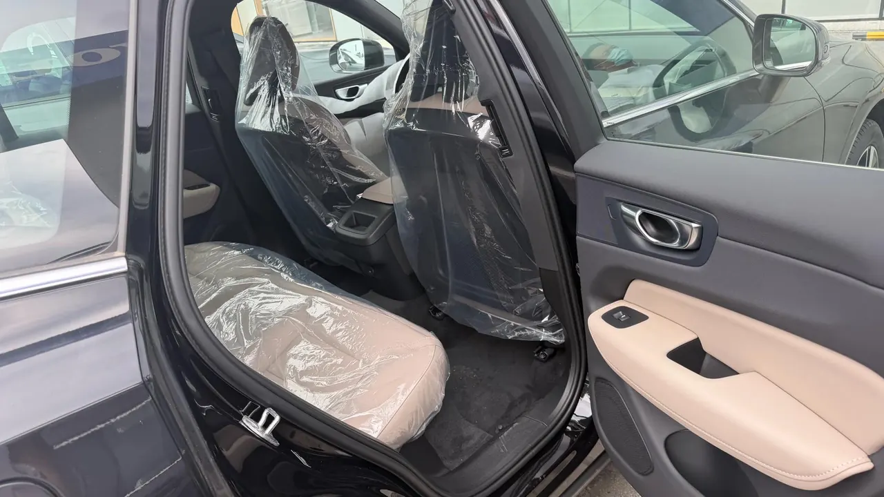 Volvo 2026 XC60 48V 2.0T B5 4-wheel drive Zhiyuan Deluxe Edition Automatic Gear 6