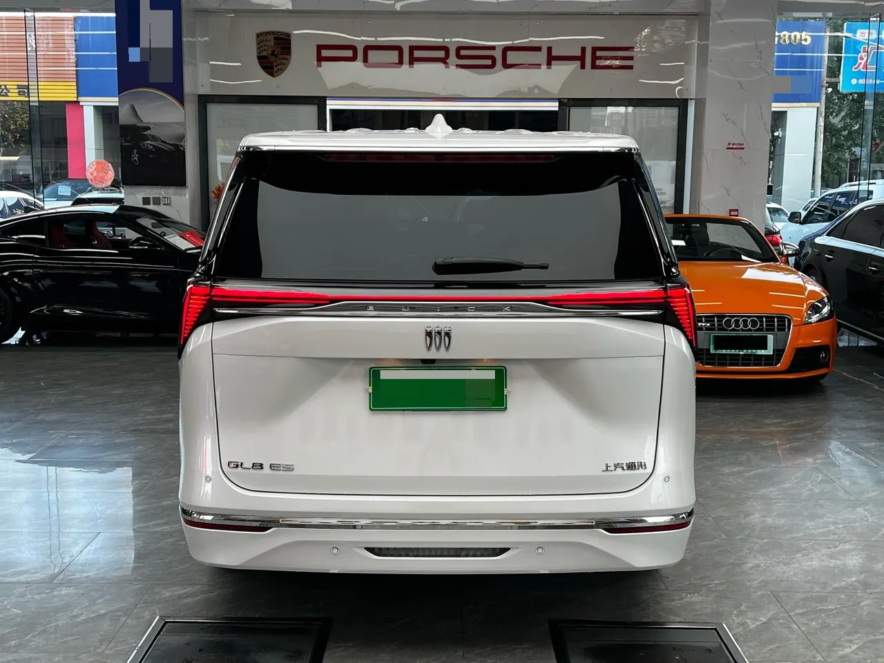 Buick 2025 GL8 ES Lu Zun 48V 2.0T Smart Edition Automatic Gear 11