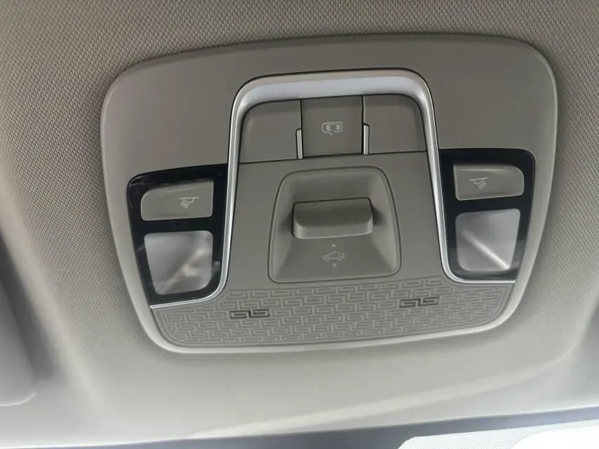 Geely 2021 Plantronics 1.4T Diamond Edition Automatic Gear 16