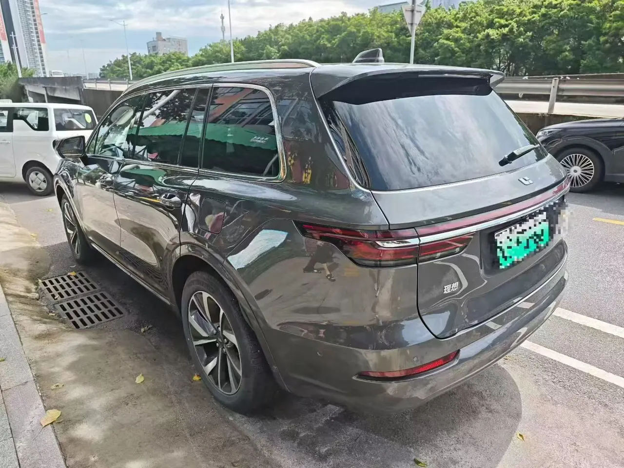 Li 2021 ONE 1.2T extended range 6-seat automatic gear 3