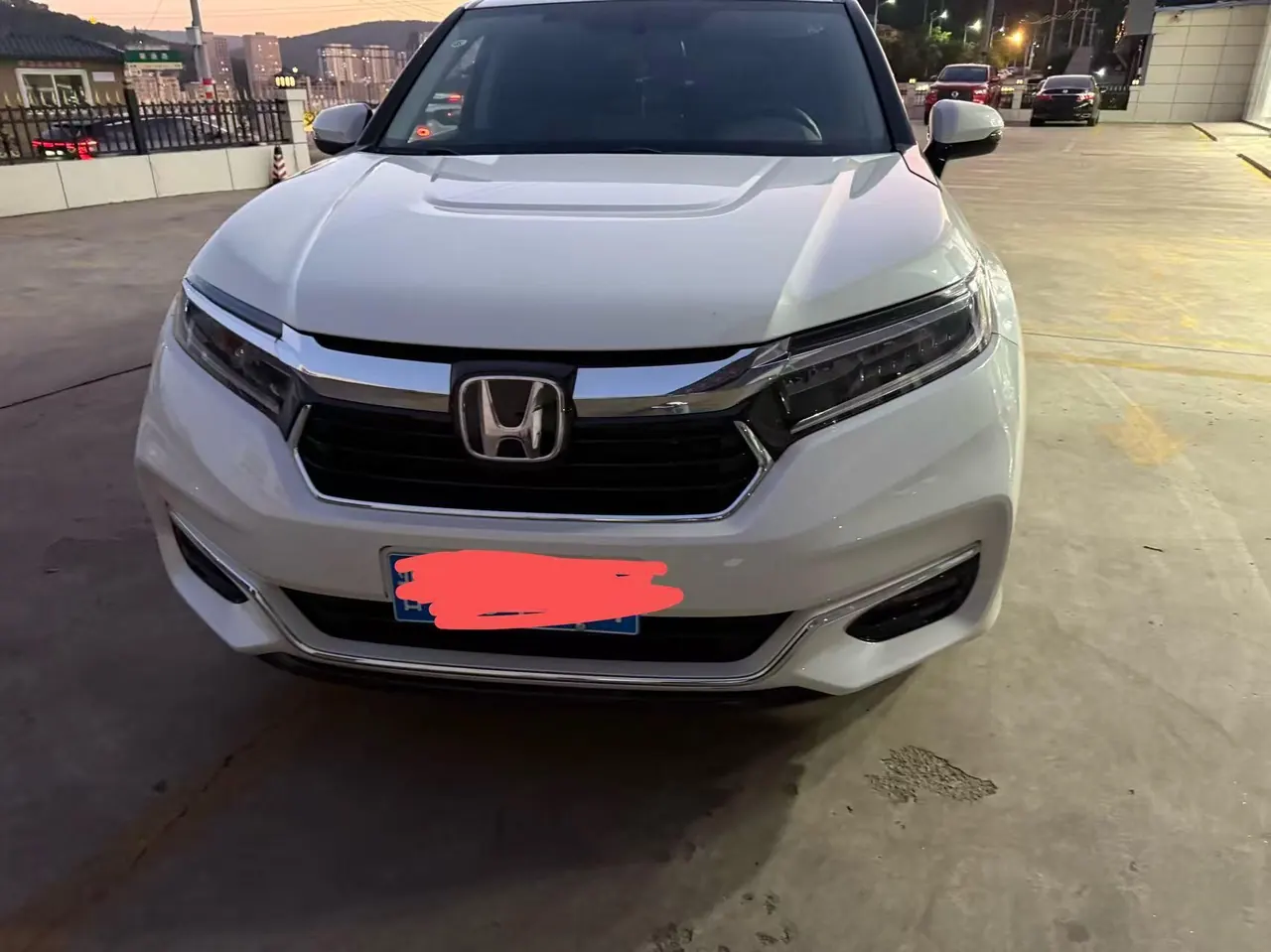 Honda 2023 Crown Road 2.0T 370TURBO Two-Drive Deluxe Automatic Gear 2