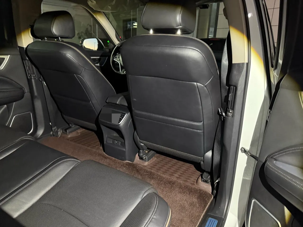 Honda 2023 Crown Road 2.0T 370TURBO Two-Drive Deluxe Automatic Gear 5
