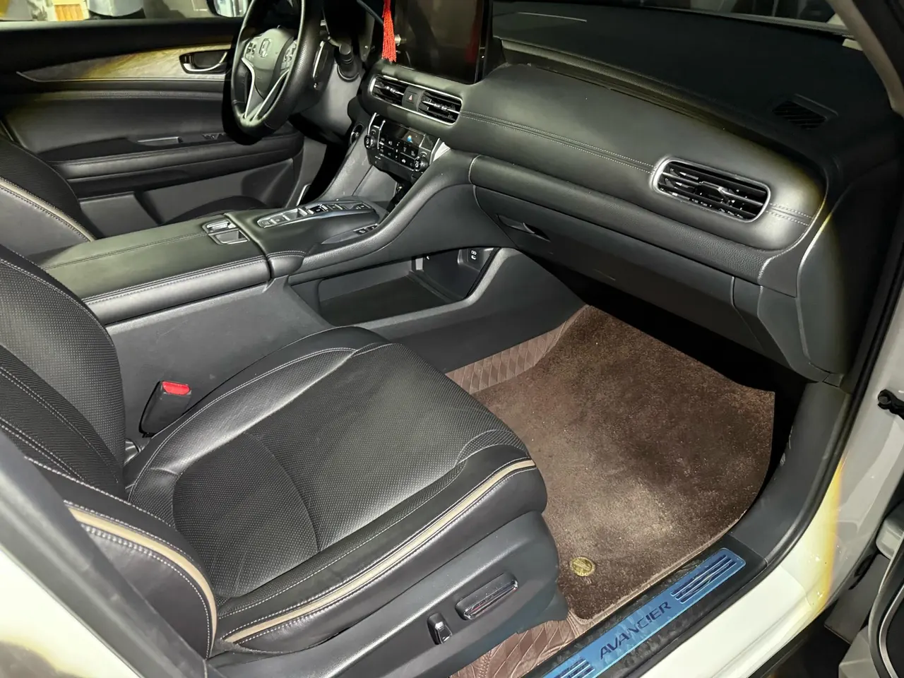 Honda 2023 Crown Road 2.0T 370TURBO Two-Drive Deluxe Automatic Gear 7