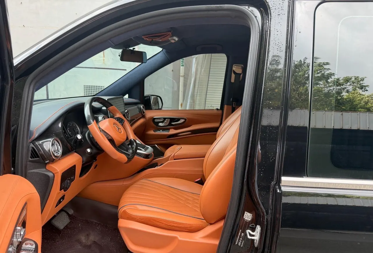 Mercedes Benz 2021 Vito 2.0T Elite Edition 7-seat Automatic Gear 8