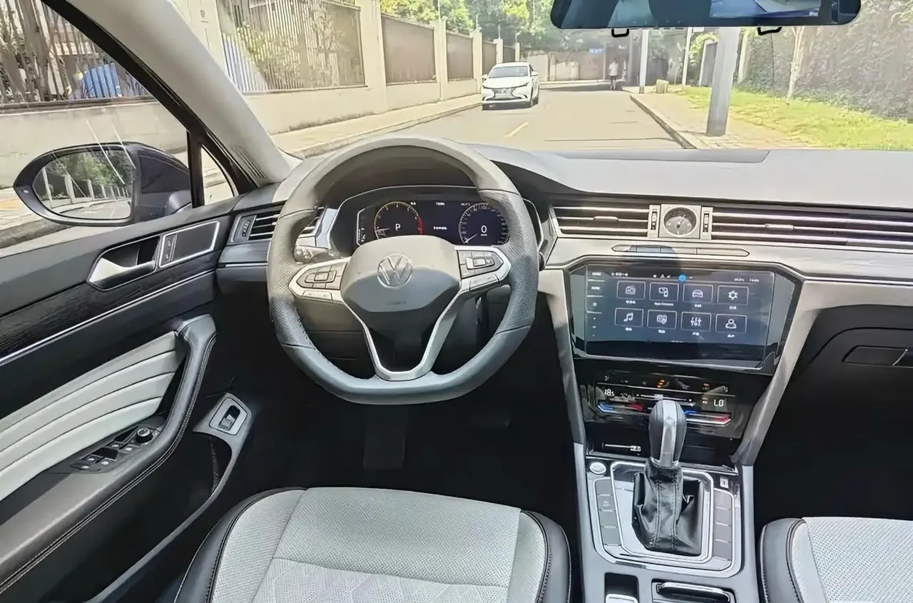 Volkswagen 2026 Magotan 2.0TSI 380TSI 30 million selected luxury automatic gear 7
