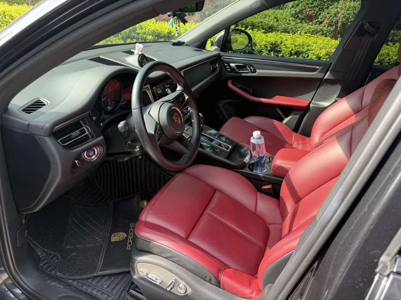 Porsche Macan (Imported) 2022 Macan 2.0T Automatic Gear 5