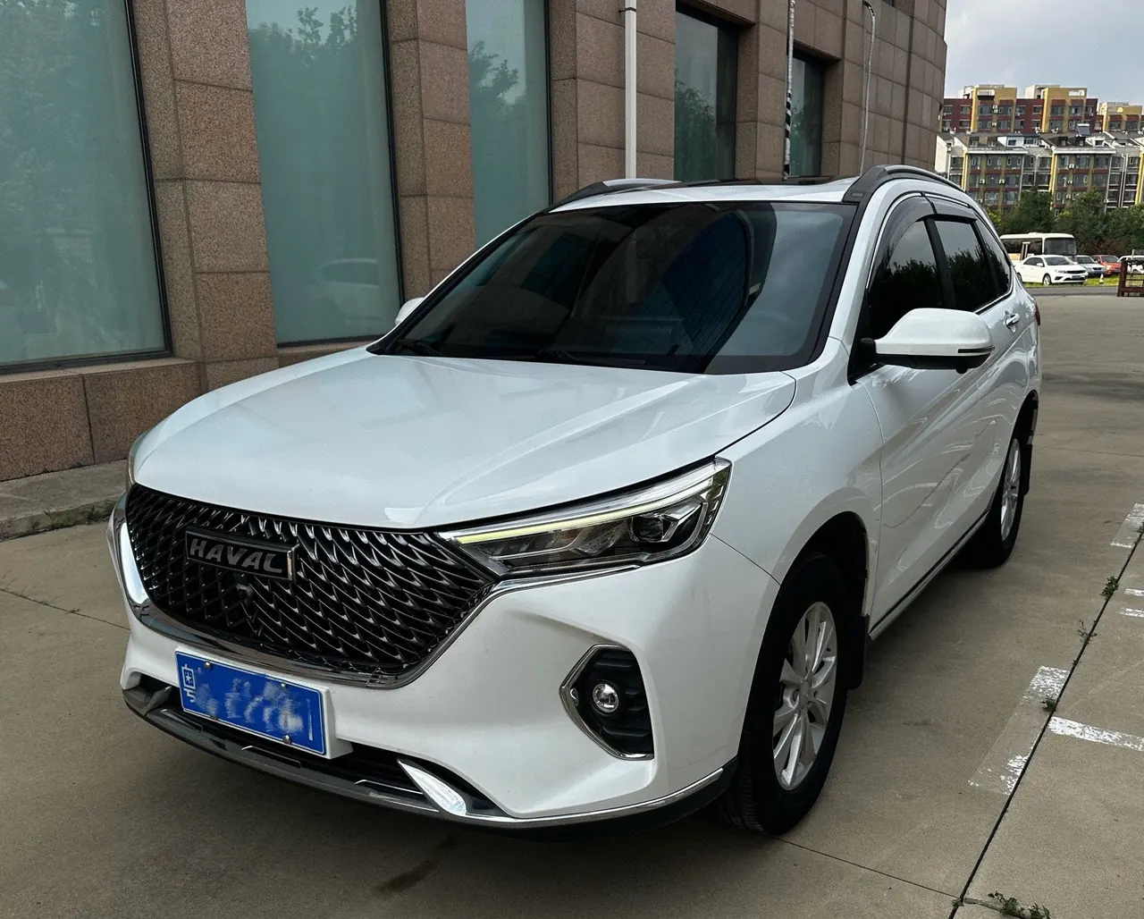 Haval 2021 M6 PLUS 1.5T Luxury Smart Joint Automatic Gear - View 1