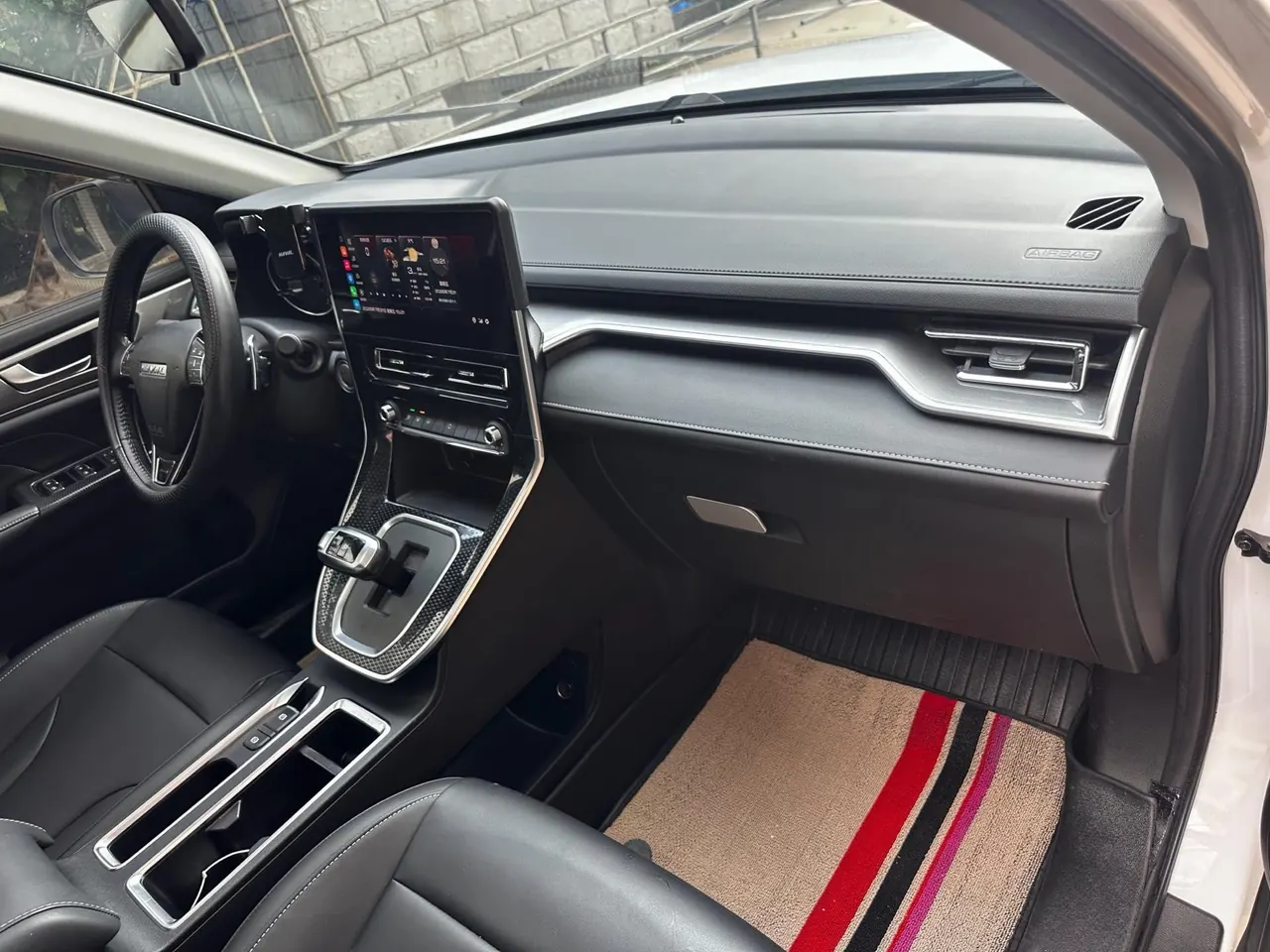 Haval 2021 M6 PLUS 1.5T Luxury Smart Joint Automatic Gear 13