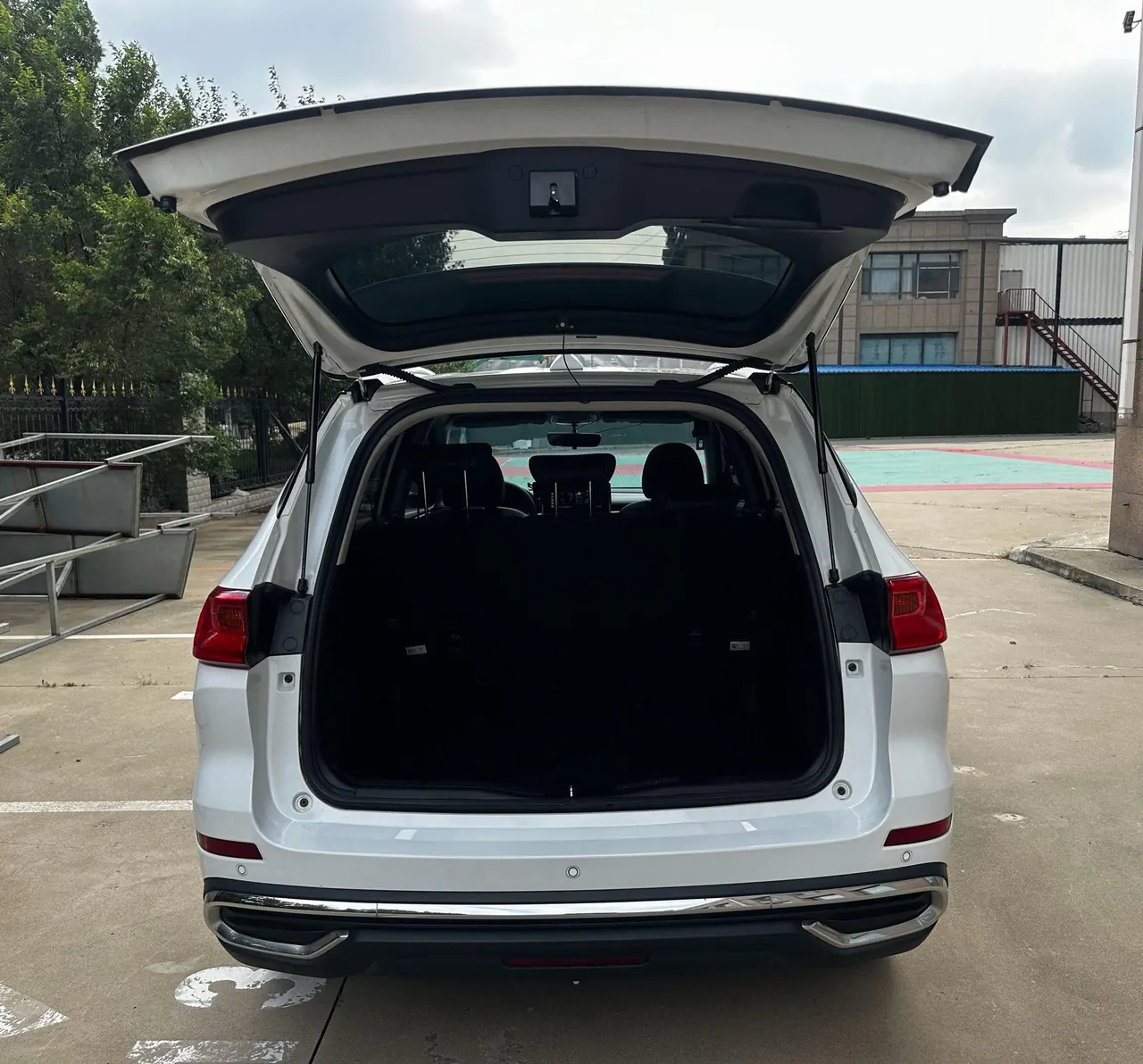 Haval 2021 M6 PLUS 1.5T Luxury Smart Joint Automatic Gear 16