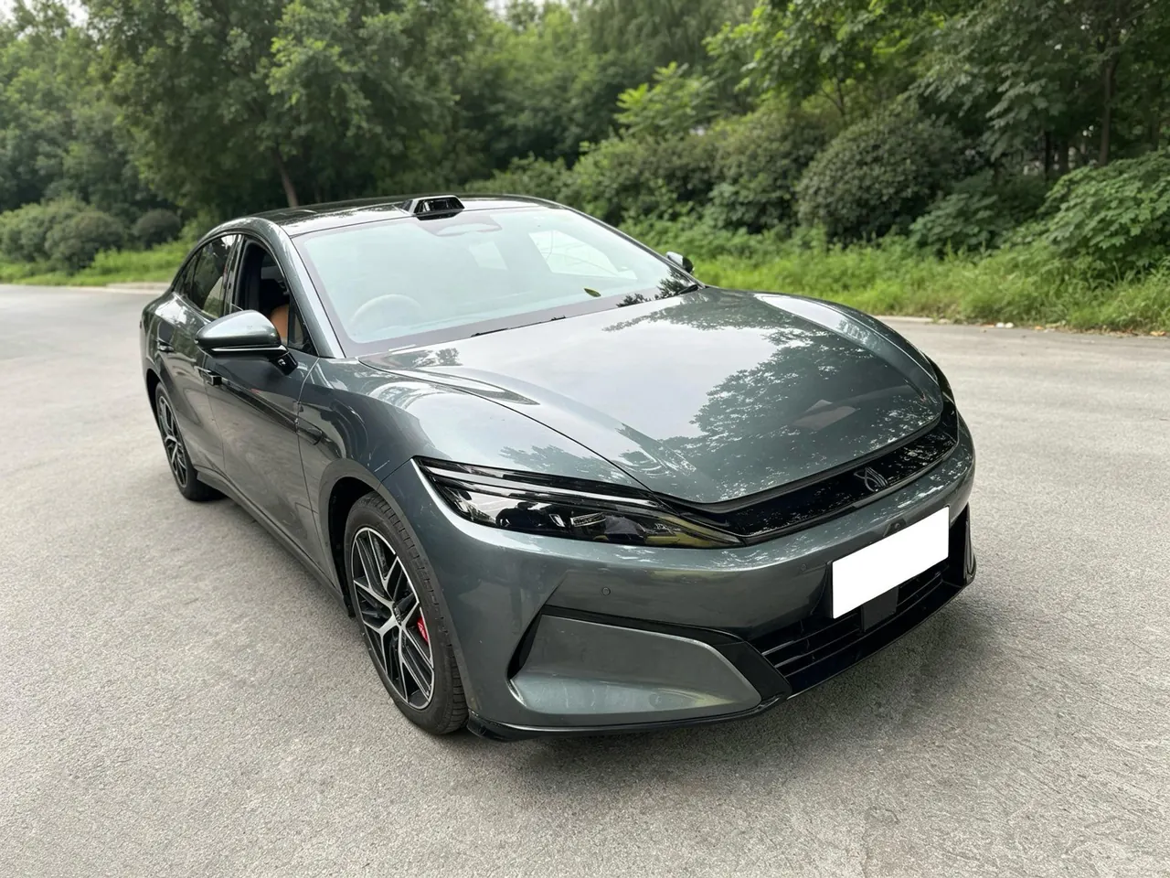 BYD 2025 Han L EV four-wheel drive laser Radar flagship automatic gear 3