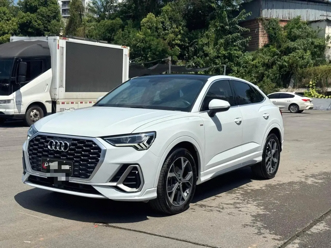 打开图片灯箱:Audi 2021 Q3 Sportback 2.0TFSI 40TFSI into the life version of automatic gear
