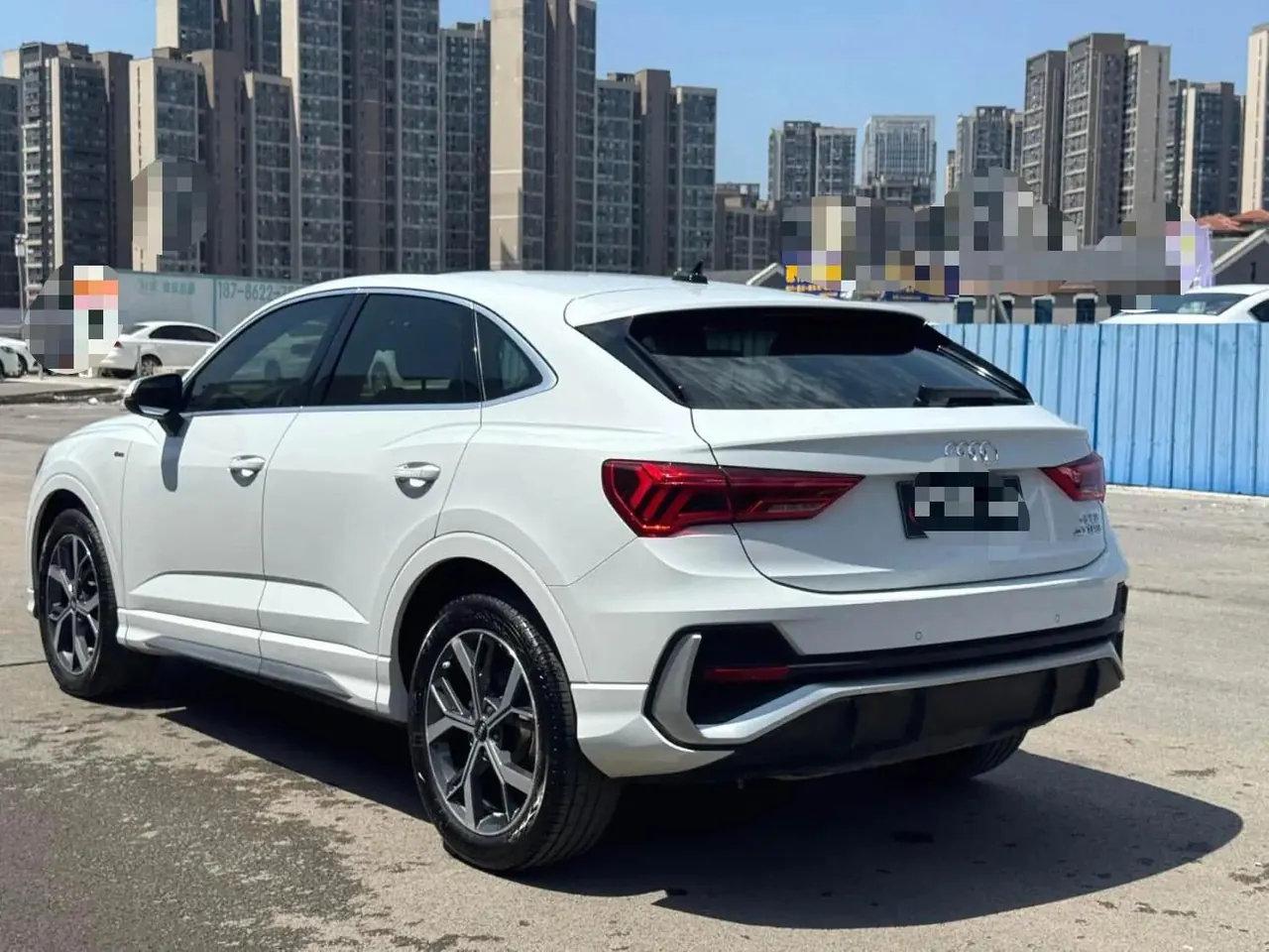 Audi 2021 Q3 Sportback 2.0TFSI 40TFSI into the life version of automatic gear 7