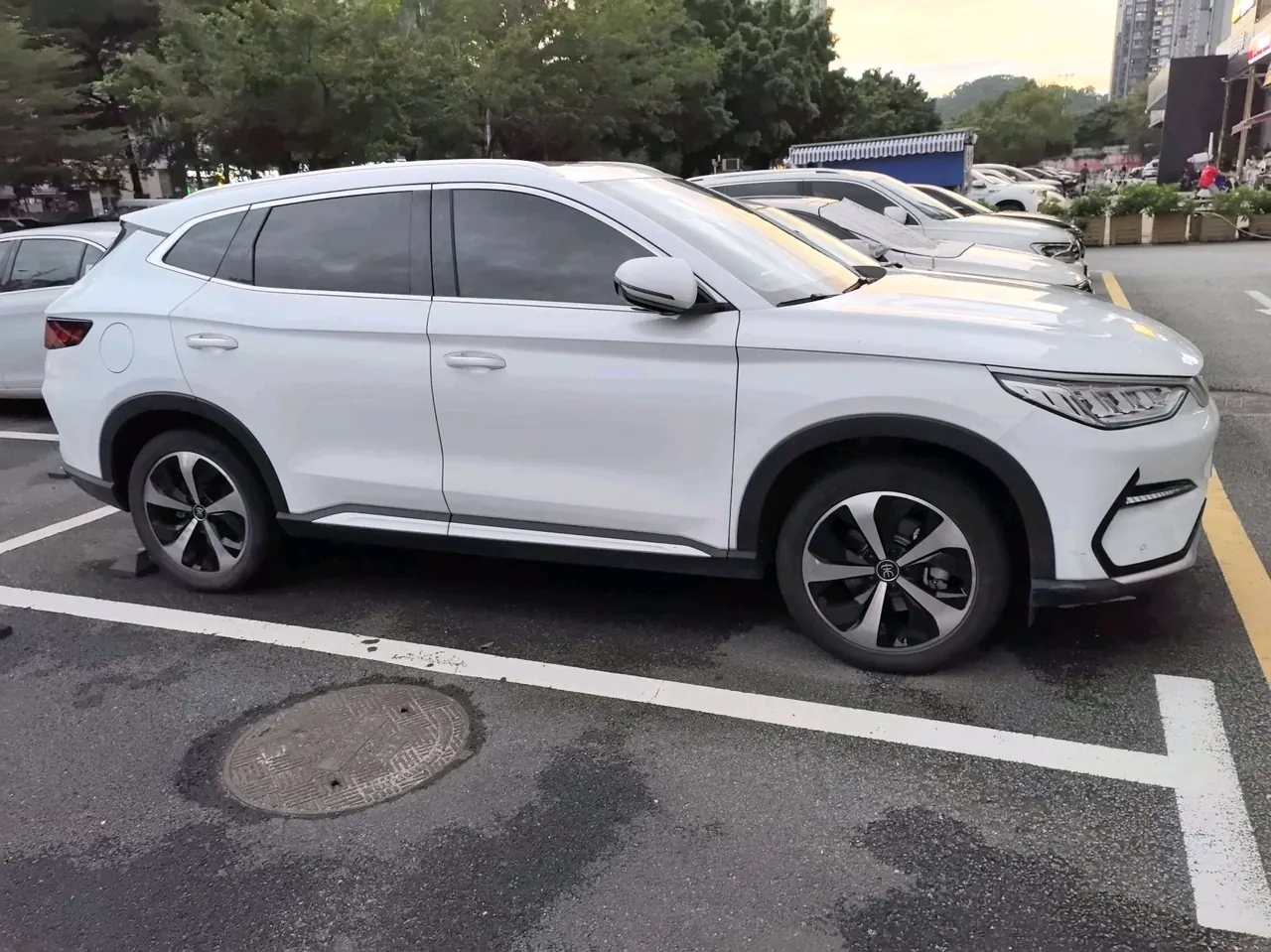 BYD Song PLUS New Energy 2021 Song PLUS EV Flagship Automatic Gear 3