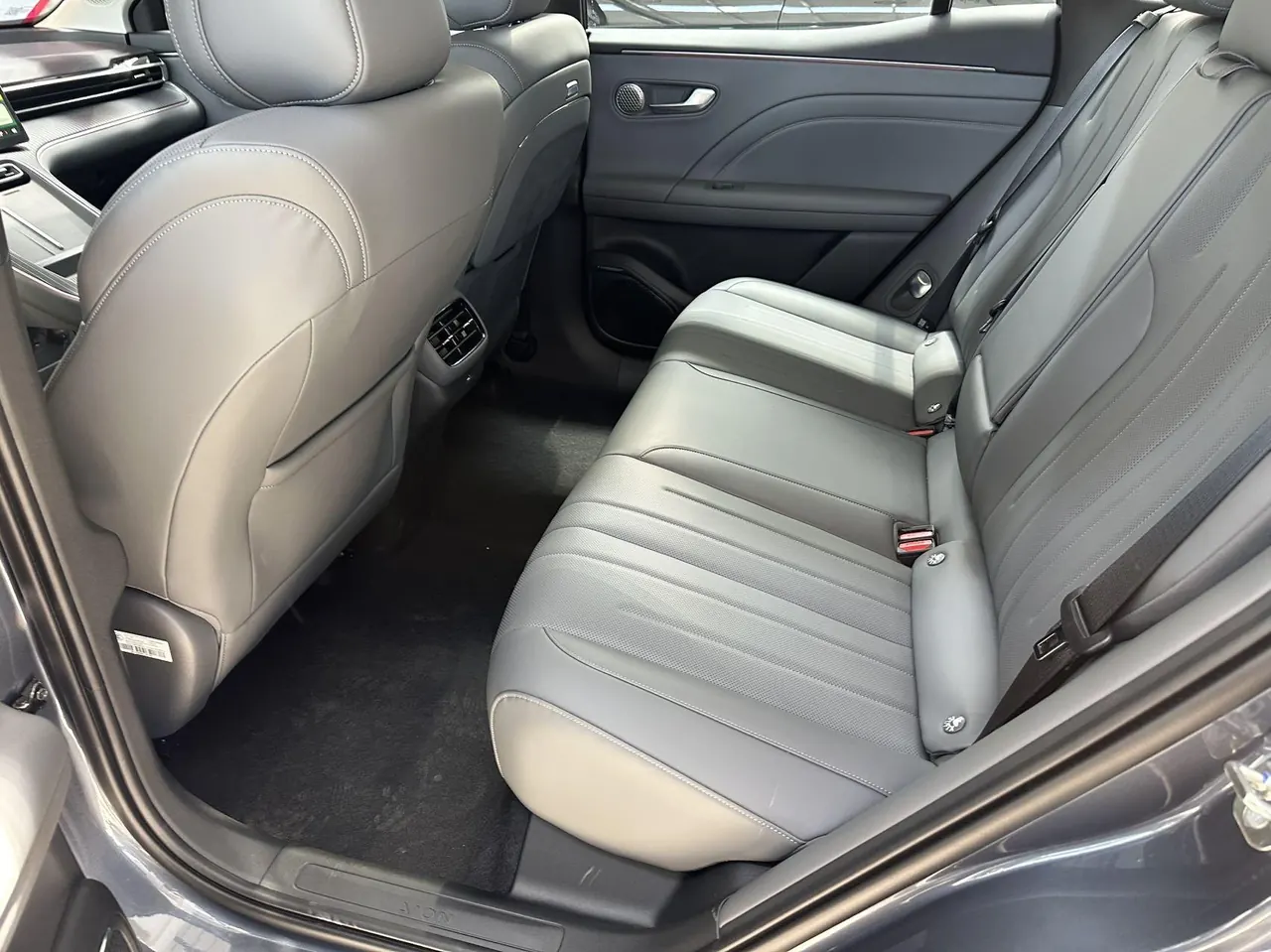 GAC Aion 2026 Aion I 60 530 Advanced Automatic Gear 5