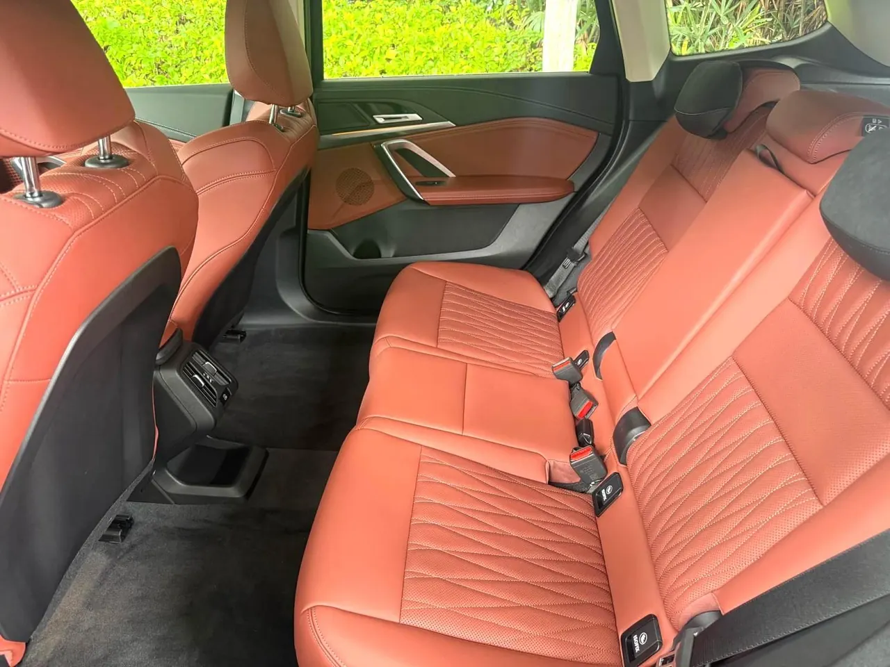 BMW 2026 iX1 eDrive25L eDrive25L m sports suit automatic gear 4