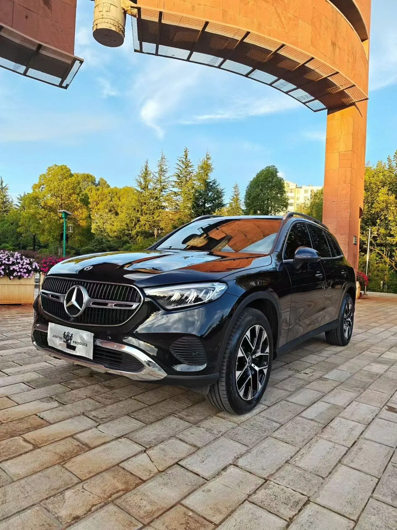 Open image lightbox: Mercedes Benz 2025 GLC 260 L 4MATIC 48V 2.0T Luxury (Modified) Automatic Gear