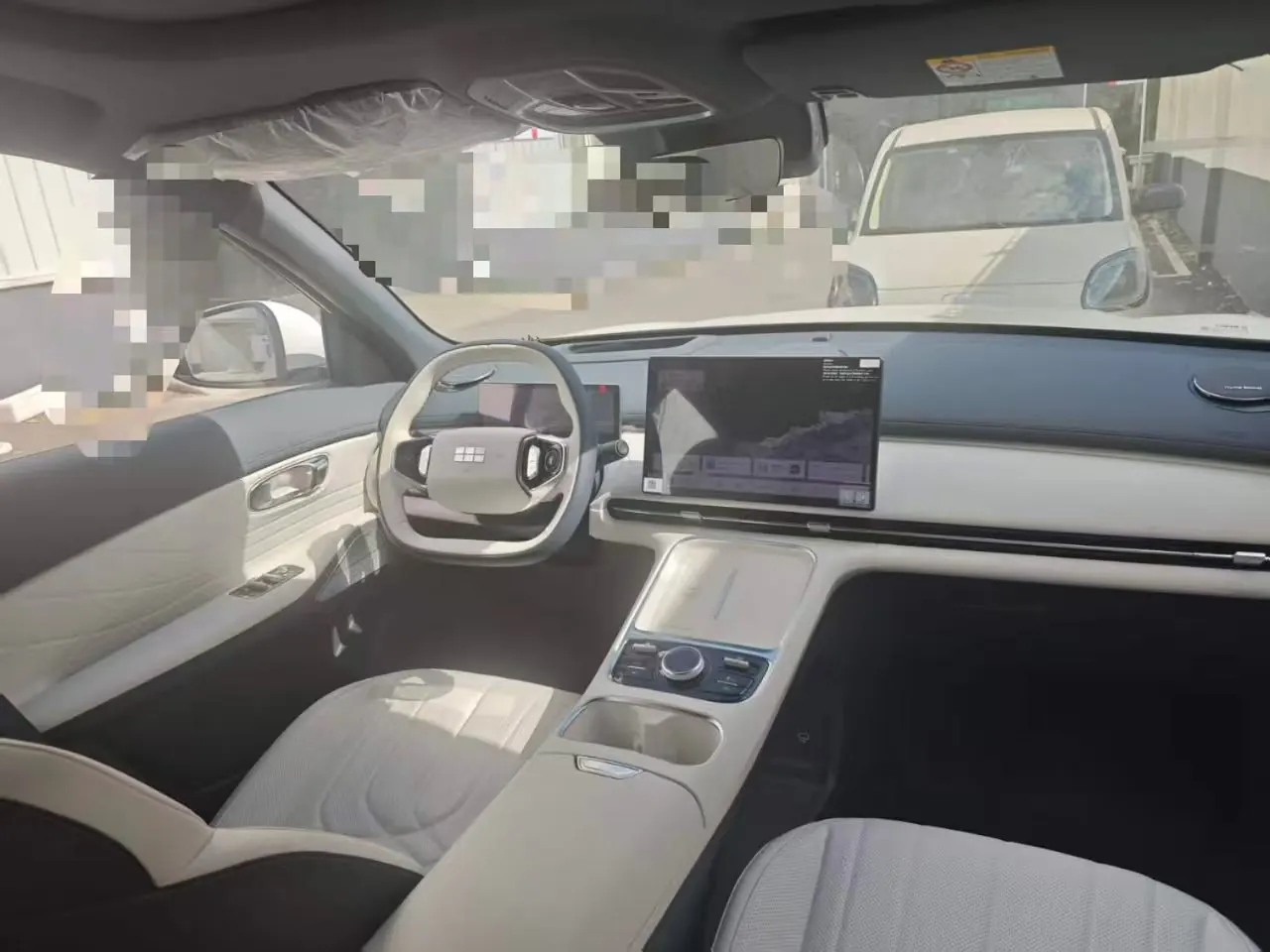Geely Galaxy Galaxy Starship 7 EM-i 2025 Starship 7 EM-i 1.5 120km Discovery Edition Automatic Gear 4