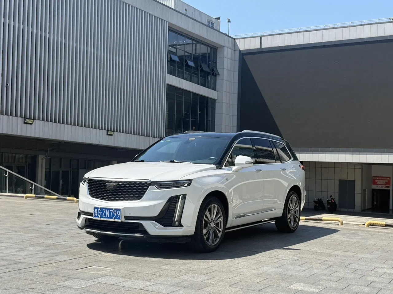 Open image lightbox: Cadillac 2021 XT6 2.0T 28T 6-seat four-wheel drive luxury automatic gear