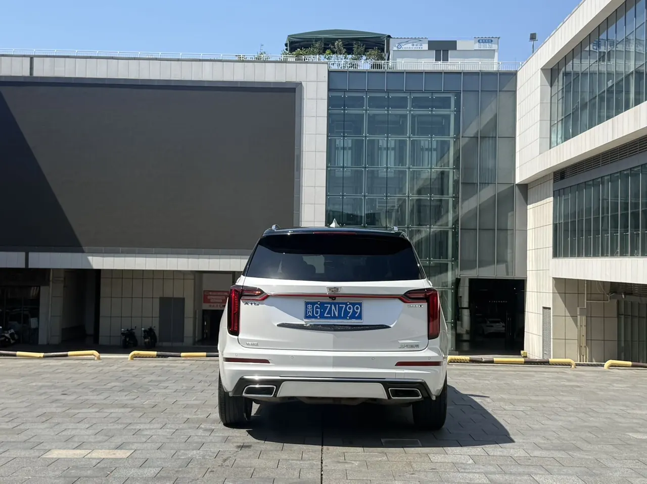 Cadillac 2021 XT6 2.0T 28T 6-seat four-wheel drive luxury automatic gear 9
