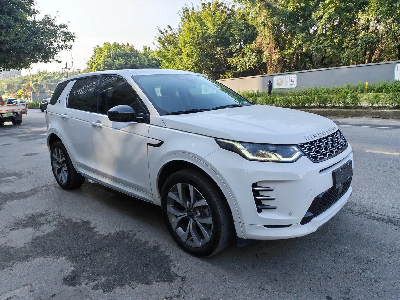 Land Rover 2025 Discovery Sports Edition 48V 2.0T 249PS Performance Technology Edition Automatic Gear 2