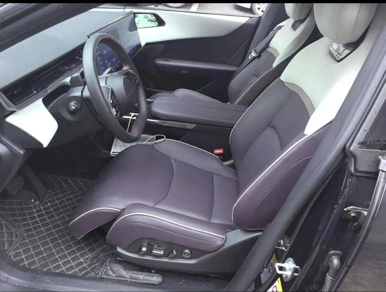 Mazda 2025 EZ-60 600 Pro automatic gear 3