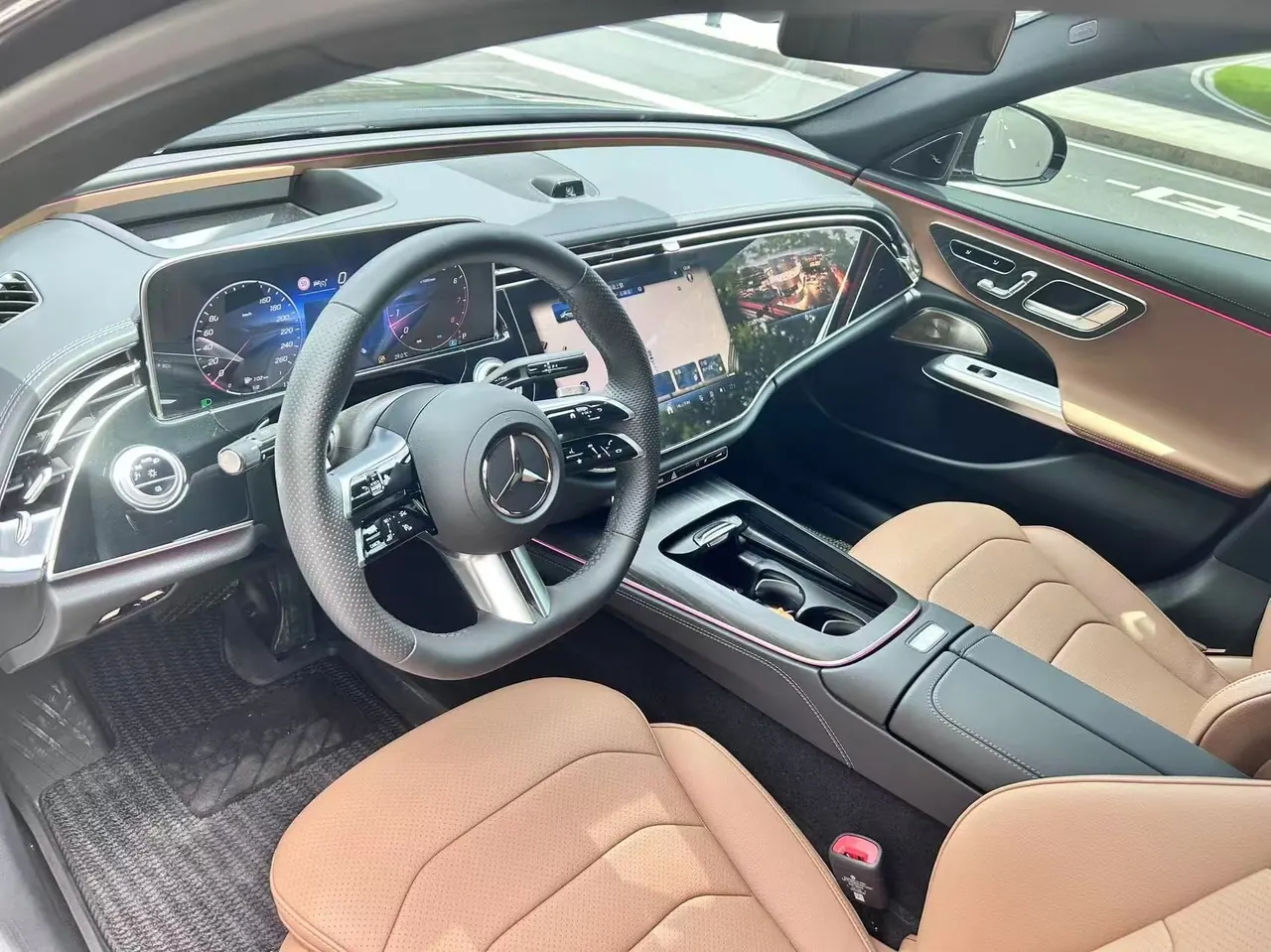 Mercedes Benz E Class 2025 E 300 L 48V 2.0T Distinguished Sports Automatic 4