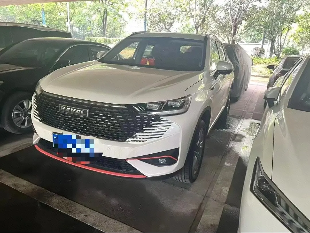 Open image lightbox: Haval 2021 H6 1.5T Two-Drive Supreme Automatic Gear