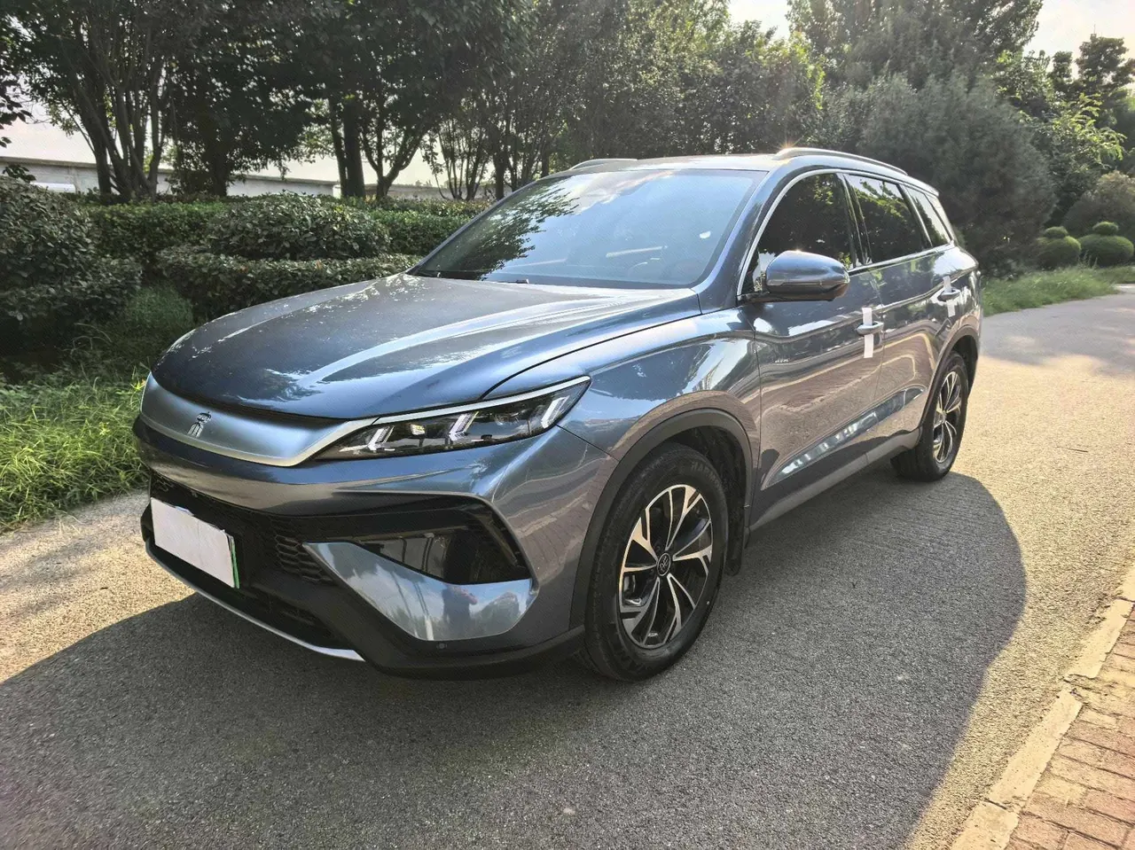 Open image lightbox: BYD Song Pro New Energy 2025 Song Pro DM-i 1.5 Stepless 115KM Exceed Automatic Gear
