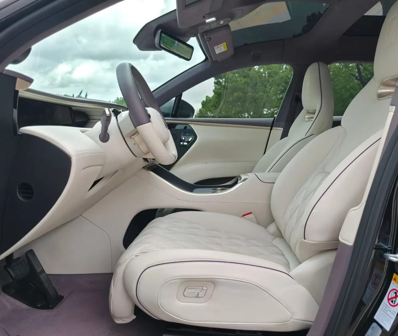 Avatr 2025 Avatr 11 Max Pure Electric Edition Four-wheel Drive Automatic Gear 4