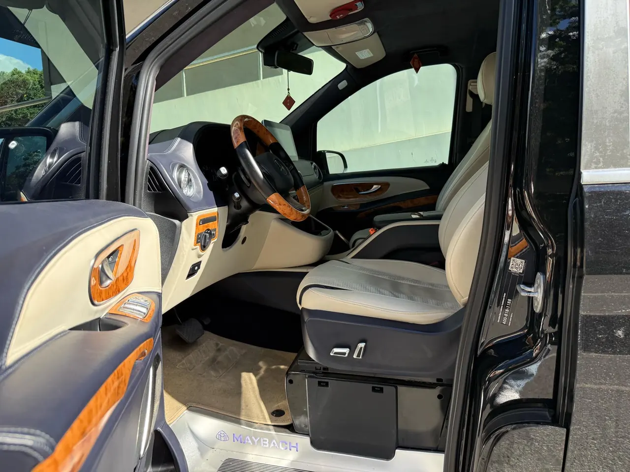 Mercedes Benz 2021 Vito 2.0T Business Edition 7-seat Automatic Gear 4