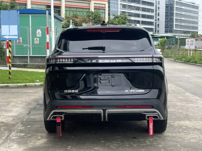 Jetour 2025 X70 PLUS 1.5T Deluxe Edition 5-seat Automatic Gear 8