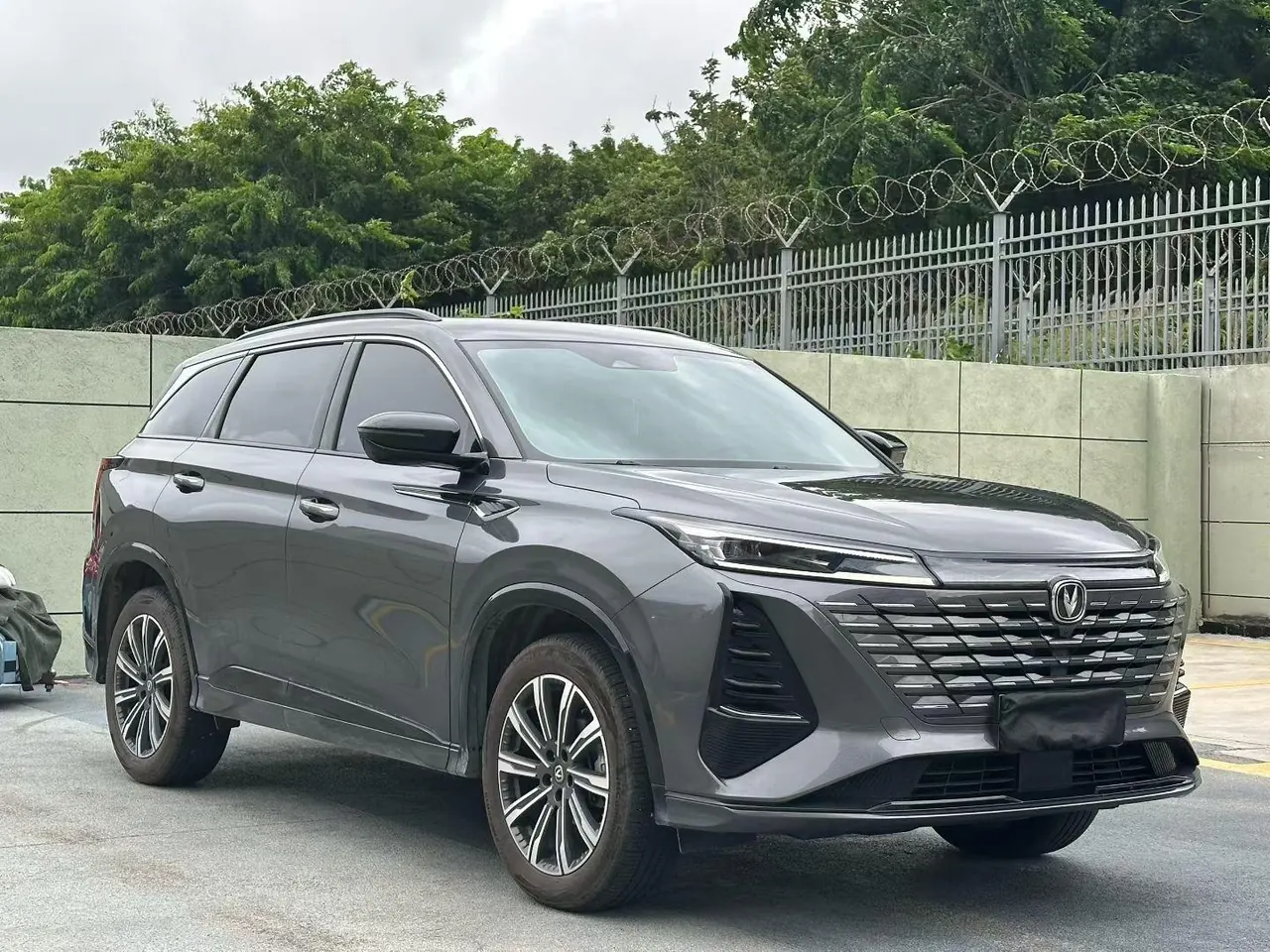 ChangAn 2025 CS75 PLUS 1.5T Champion Edition Jinhang Automatic Gear 3