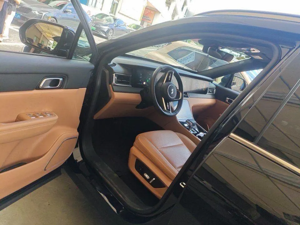 Li 2021 ONE 1.2T extended range 6-seat automatic gear 3