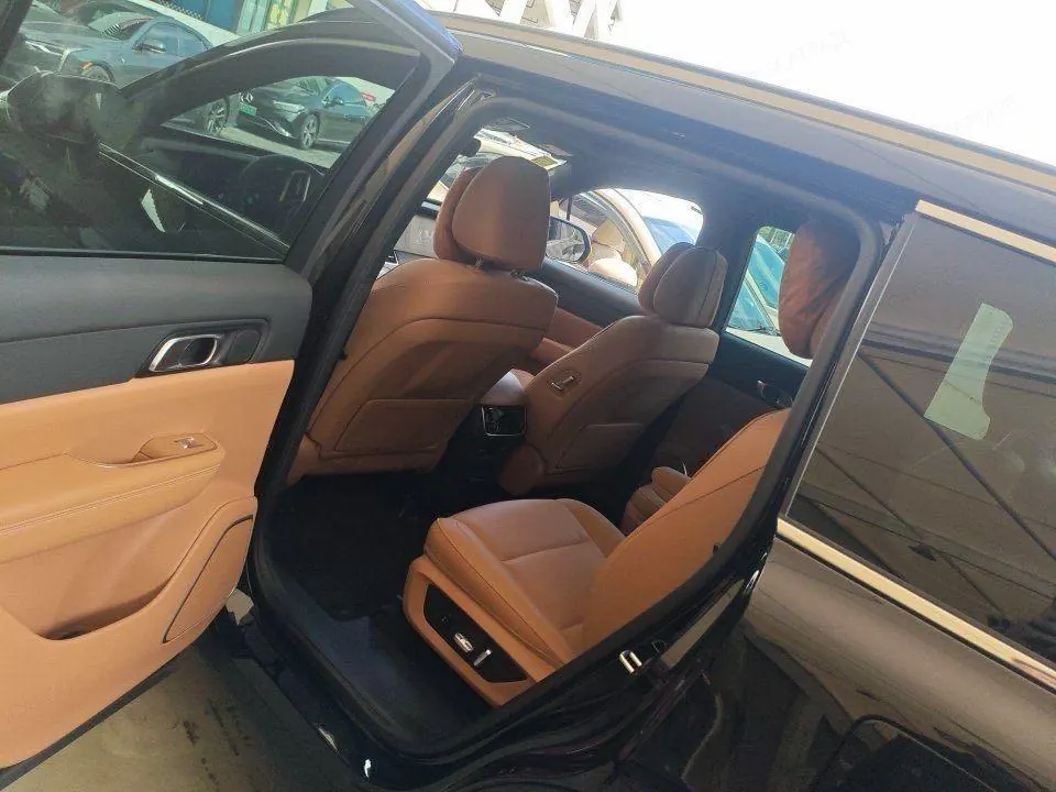 Li 2021 ONE 1.2T extended range 6-seat automatic gear 4
