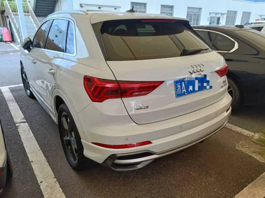 Audi 2021 Q3 1.4TFSI 35TFSI Fashion Dynamic Automatic 4