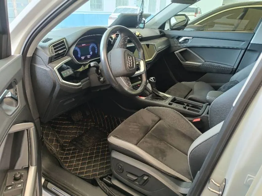 Audi 2021 Q3 1.4TFSI 35TFSI Fashion Dynamic Automatic 6