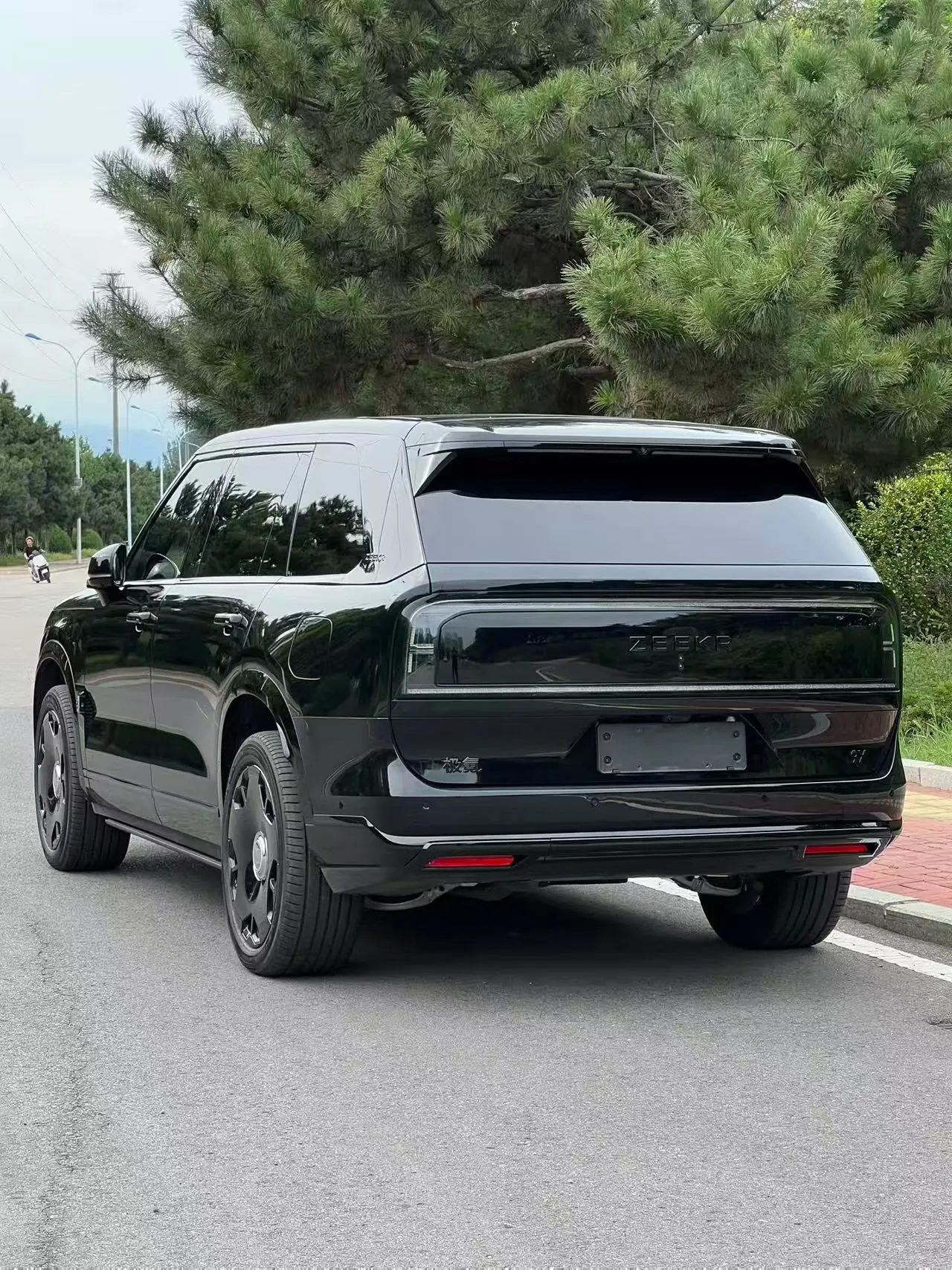 Zeekr 2025 Zeekr 9X 2.0T Hyper Edition 70kWh Automatic Gear 6