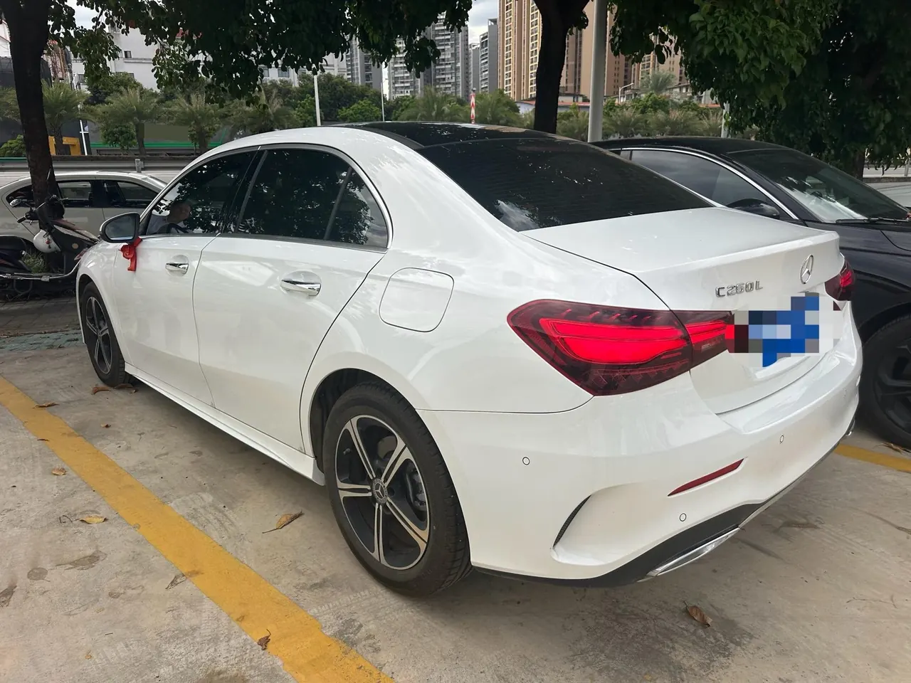 Mercedes Benz Class A 2025 A 200 L 1.3T Fashion Automatic Gear 4
