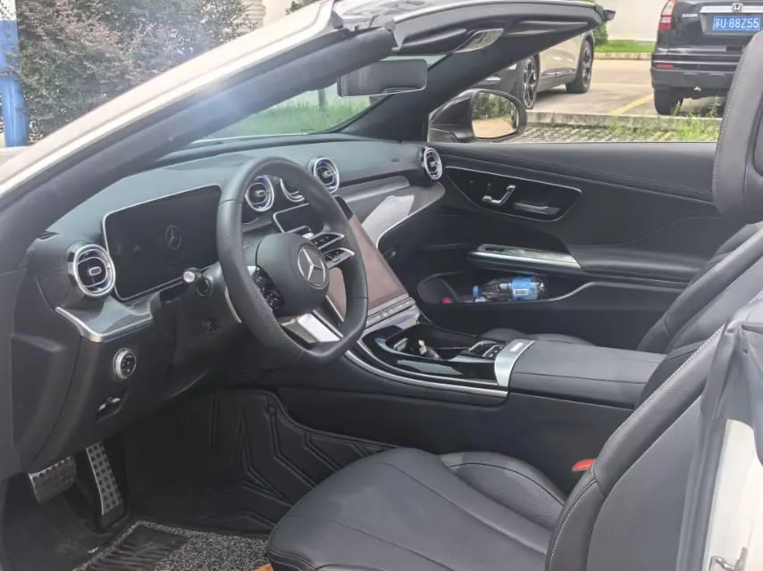 Mercedes Benz CLE (Imported) 2025 CLE 260 Cabriolet 48V 2.0T Automatic 2