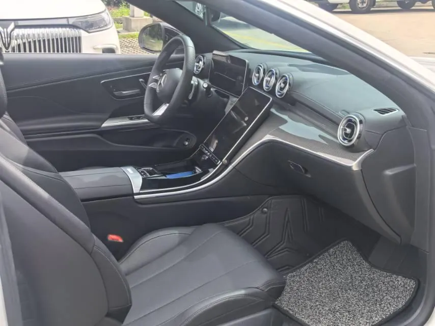 Mercedes Benz CLE (Imported) 2025 CLE 260 Cabriolet 48V 2.0T Automatic 5
