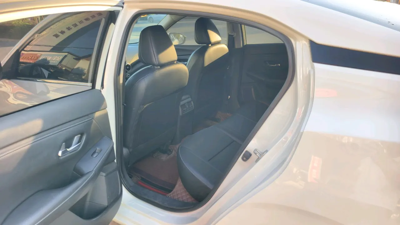 Nissan 2021 Sylphy 1.6 Stepless XL Pleasant Edition Automatic Gear 6
