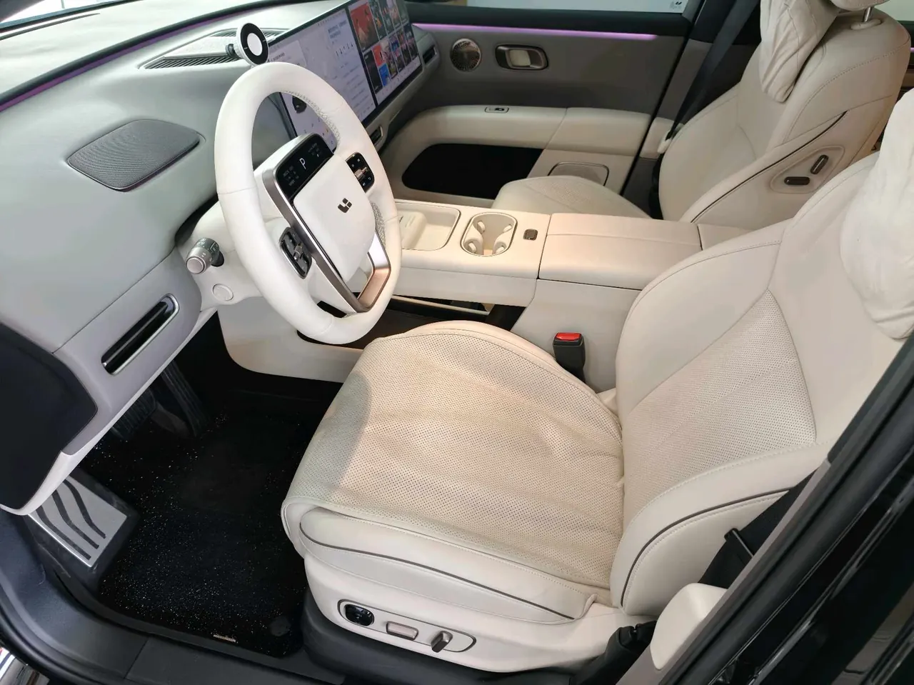 Li 2025 i6 four-wheel drive basic automatic transmission 3